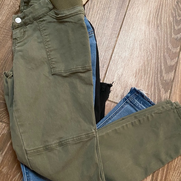 Jessica Simpson Maternity Jeans - Picture 4 of 6